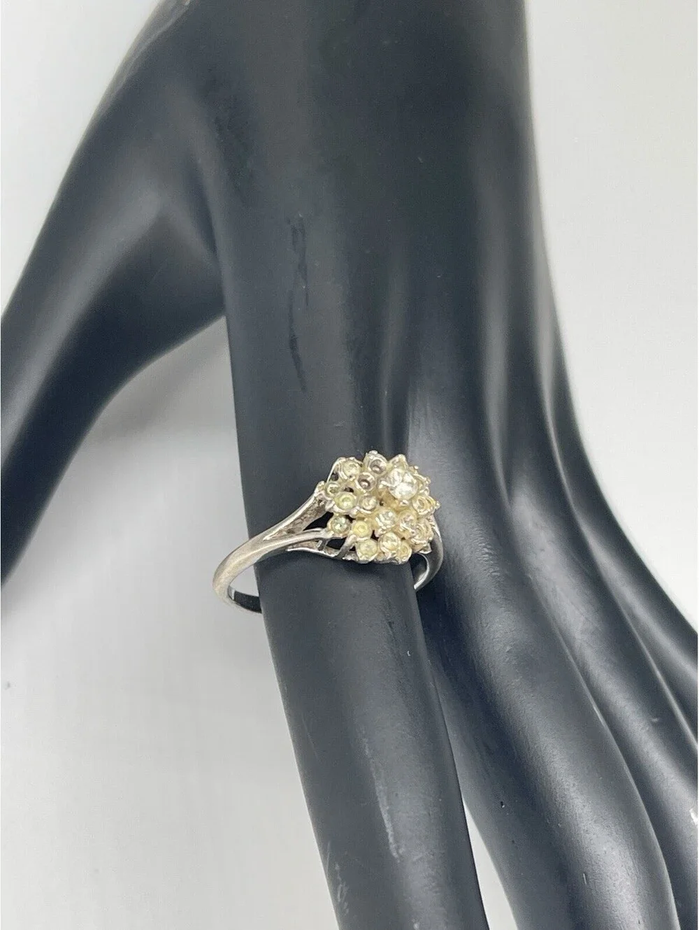 N/A vintage ring